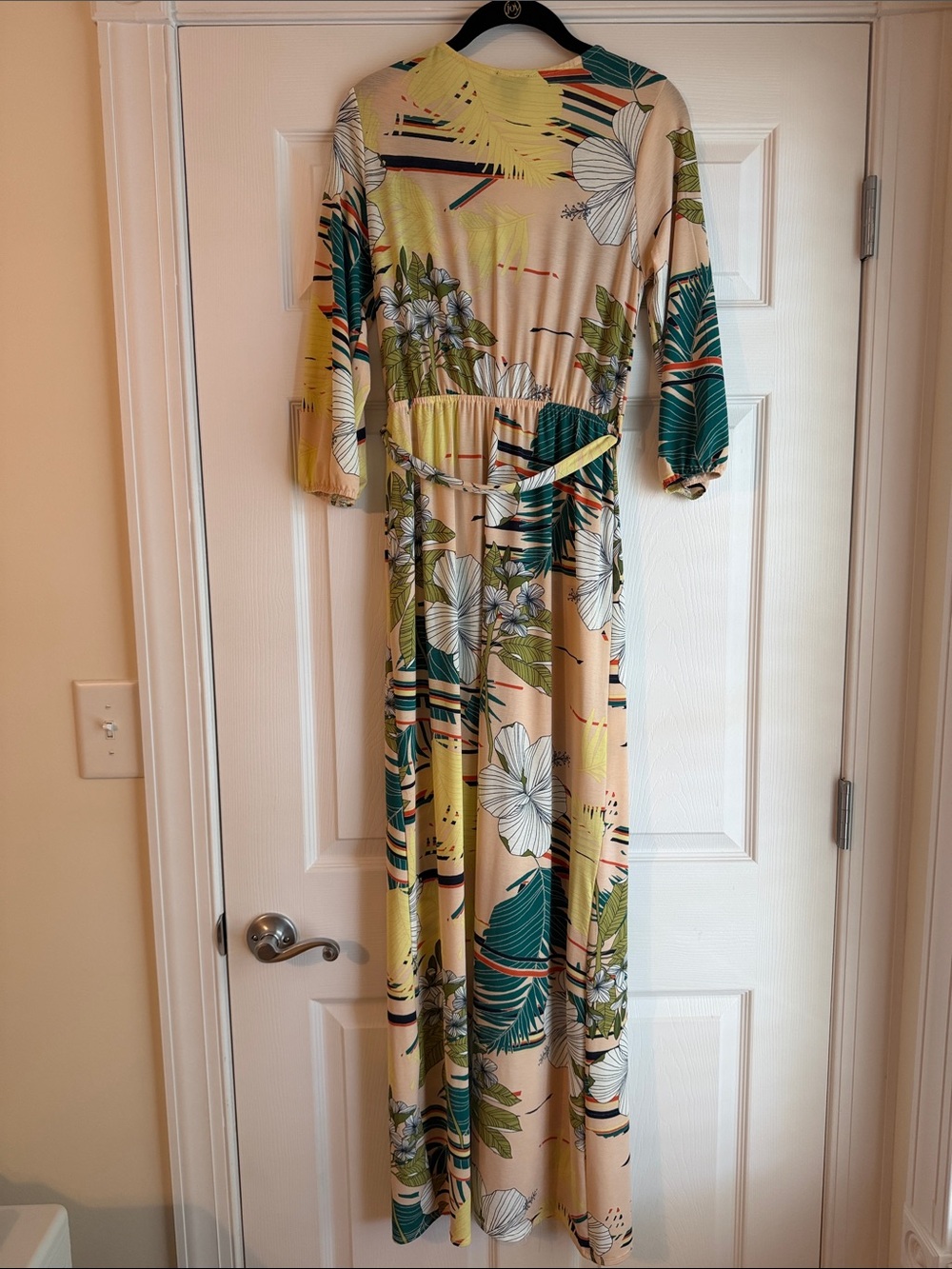 Timing Tropical Leaf Print Maxi Dress - Picture 6 of 6